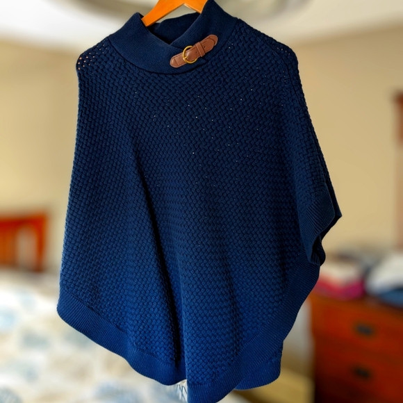 Banana Republic Blue Poncho - Picture 1 of 3